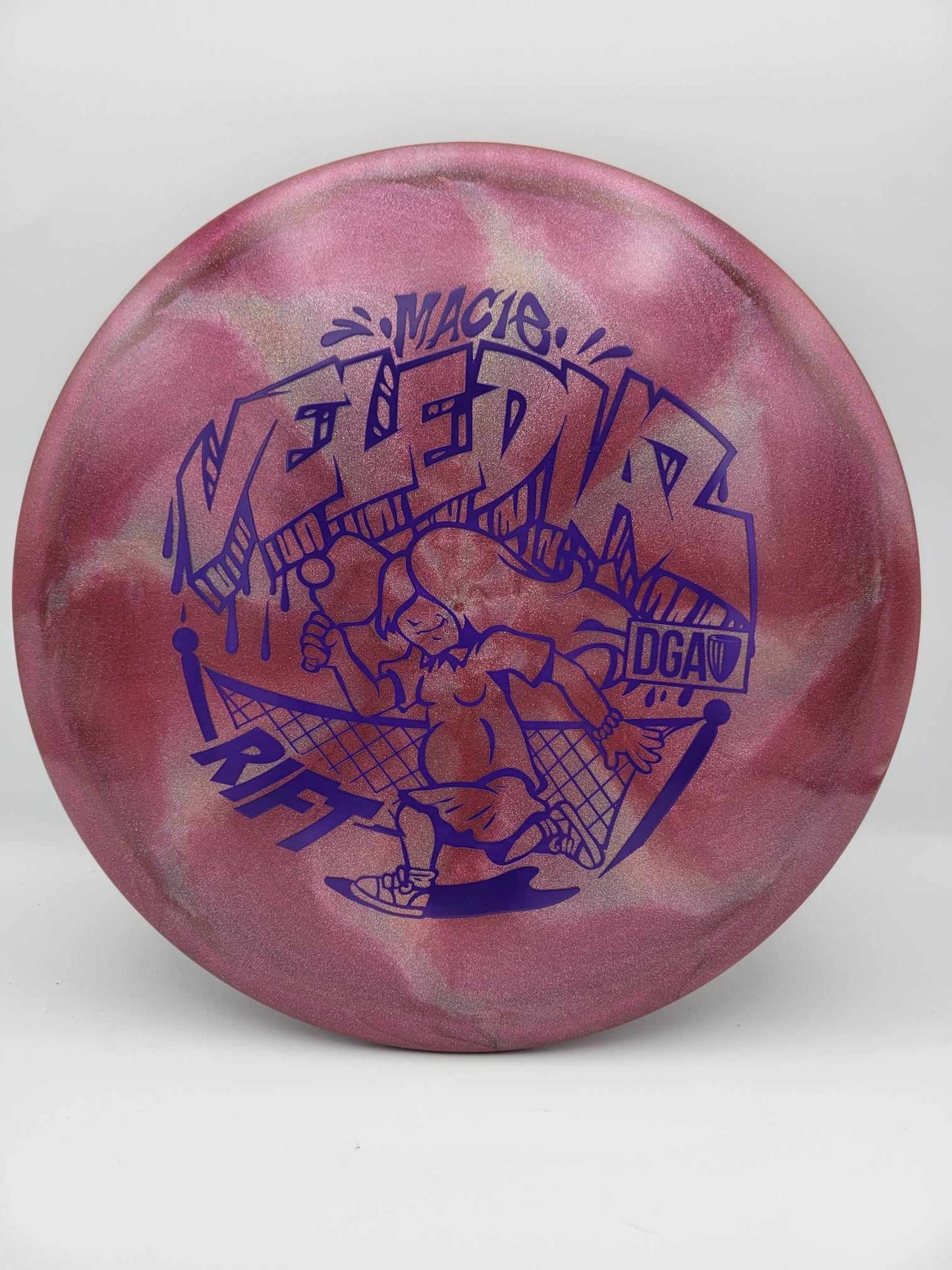 Macie Velediaz Rift 24'