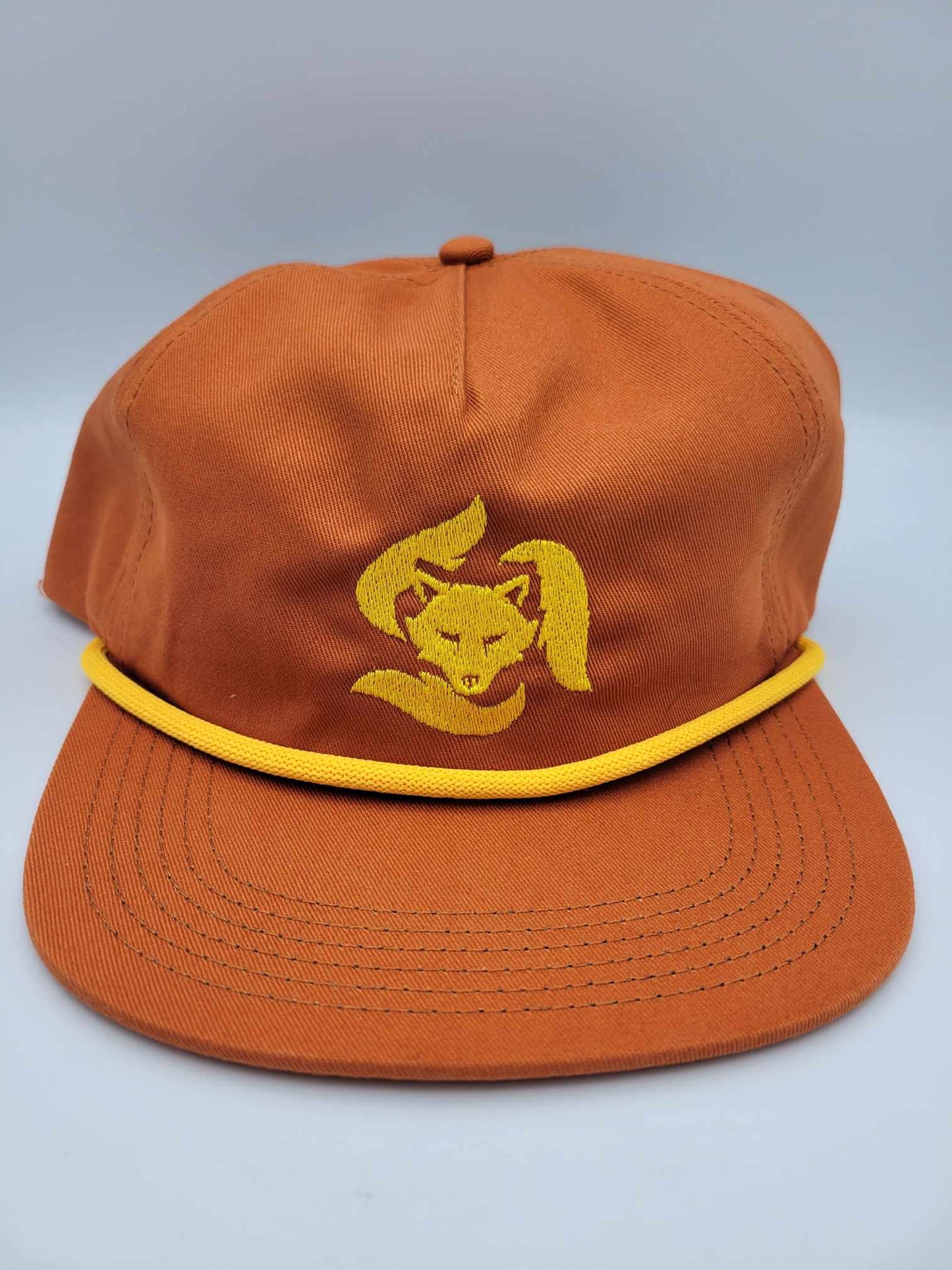 Tri-Fox Unstructured Rope Hat