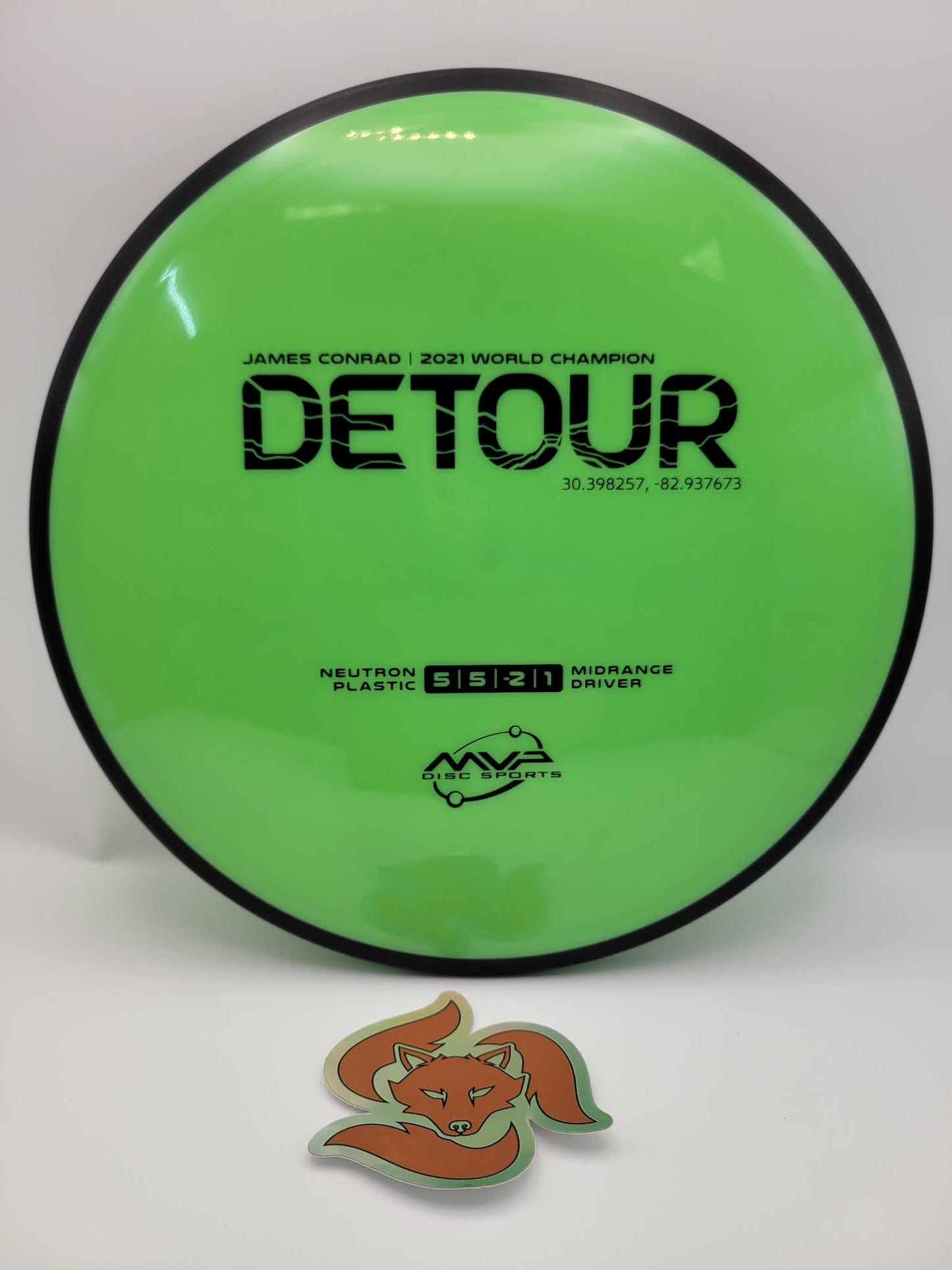 Detour (Neutron Plastic) 5/5/-2/1