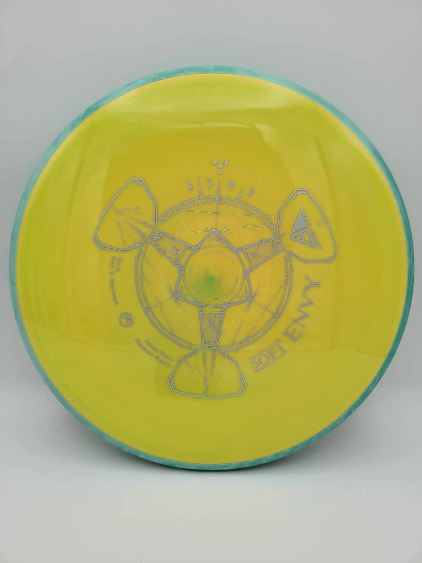 Envy (Neutron Soft Plastic) 3/3/-1/2 -(Holy Shot Disc)