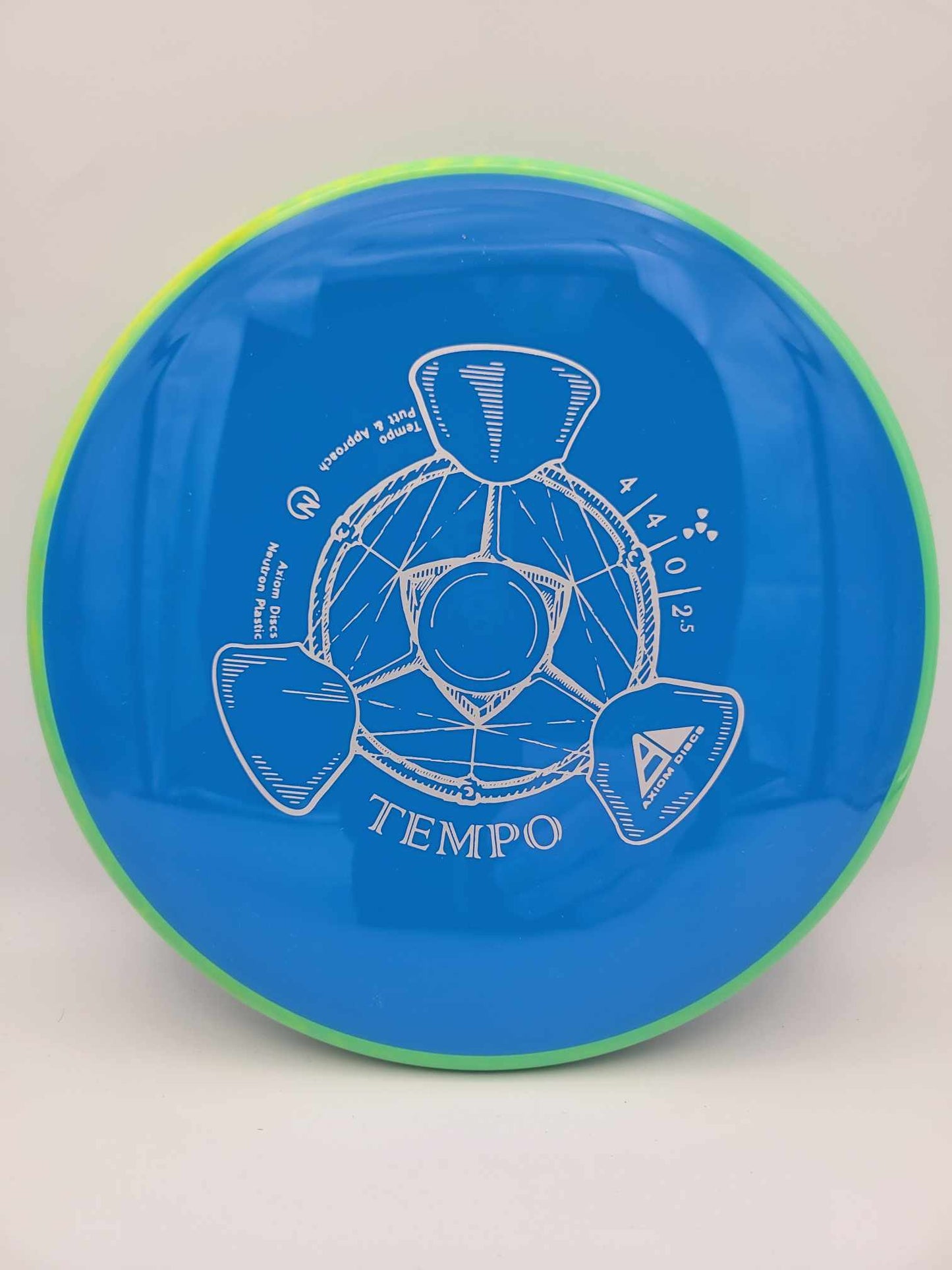 Tempo (Neutron Plastic) 4/4/0/2.5