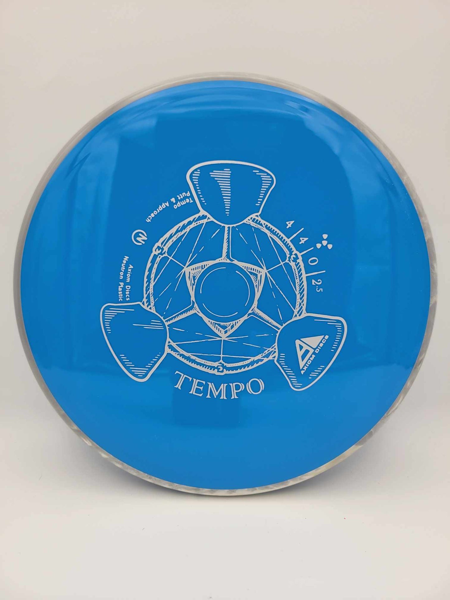Tempo (Neutron Plastic) 4/4/0/2.5